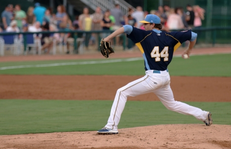 Casey Bloomquist pitches. Myrtle Beach Pelicans v Down East Wood Ducks